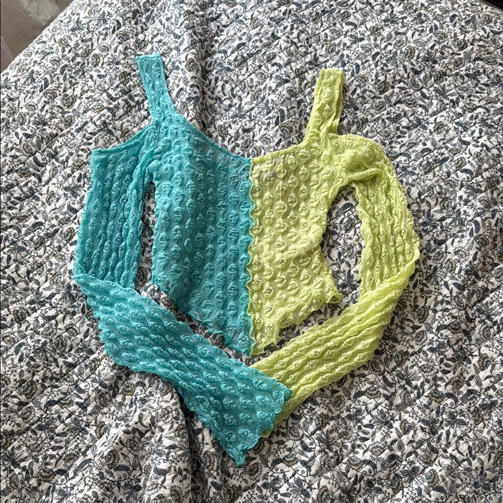 UO long sleeve lace top